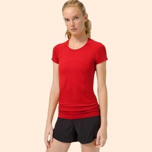 Lululemon Swiftly Tech Short Sleeve 2.0 Dark Red
